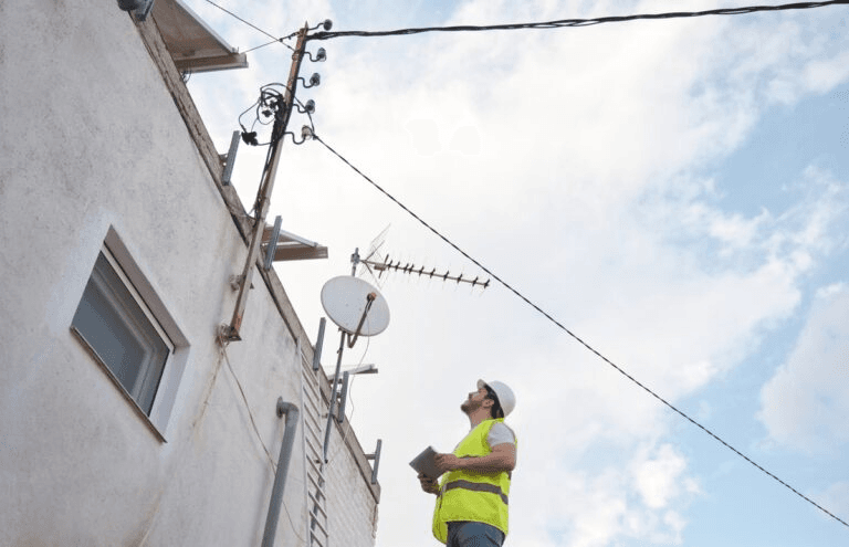 Digital TV antenna newly installed on a suburban Melbourne roof